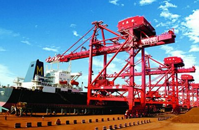 為何寧波國際物流服裝進(jìn)口通關(guān)一定要重視“快”？