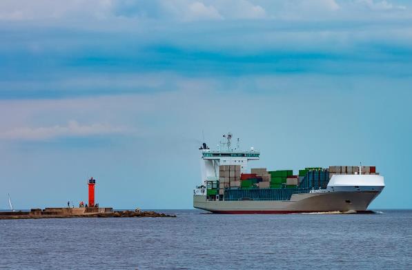 青島貨代在國(guó)際貿(mào)易中的重要地位和前景怎樣？