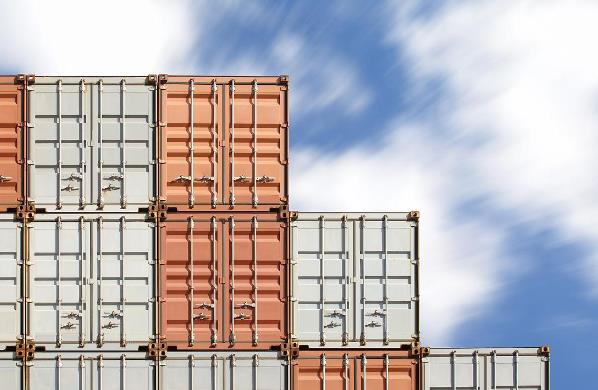 青島貨代在國(guó)際貿(mào)易發(fā)展中的地位如何？提供哪些服務(wù)？