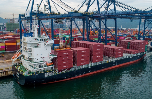 天津國際物流促進(jìn)天津市場(chǎng)的繁榮，為區(qū)域經(jīng)濟(jì)增長(zhǎng)注入了新的活力